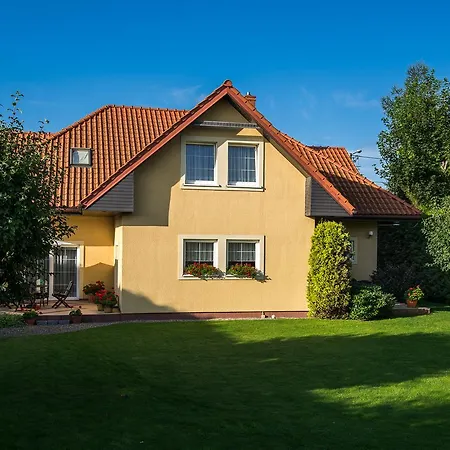 Pokoje Nowakowscy Leba Exterior photo